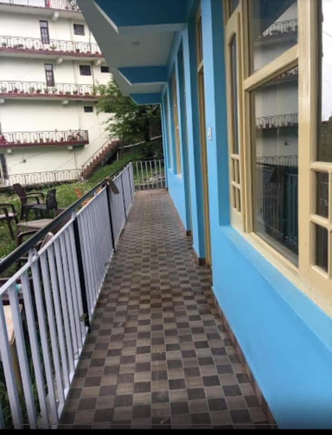 Mcleodganj Diaries Guest House ダラムシャーラー エクステリア 写真