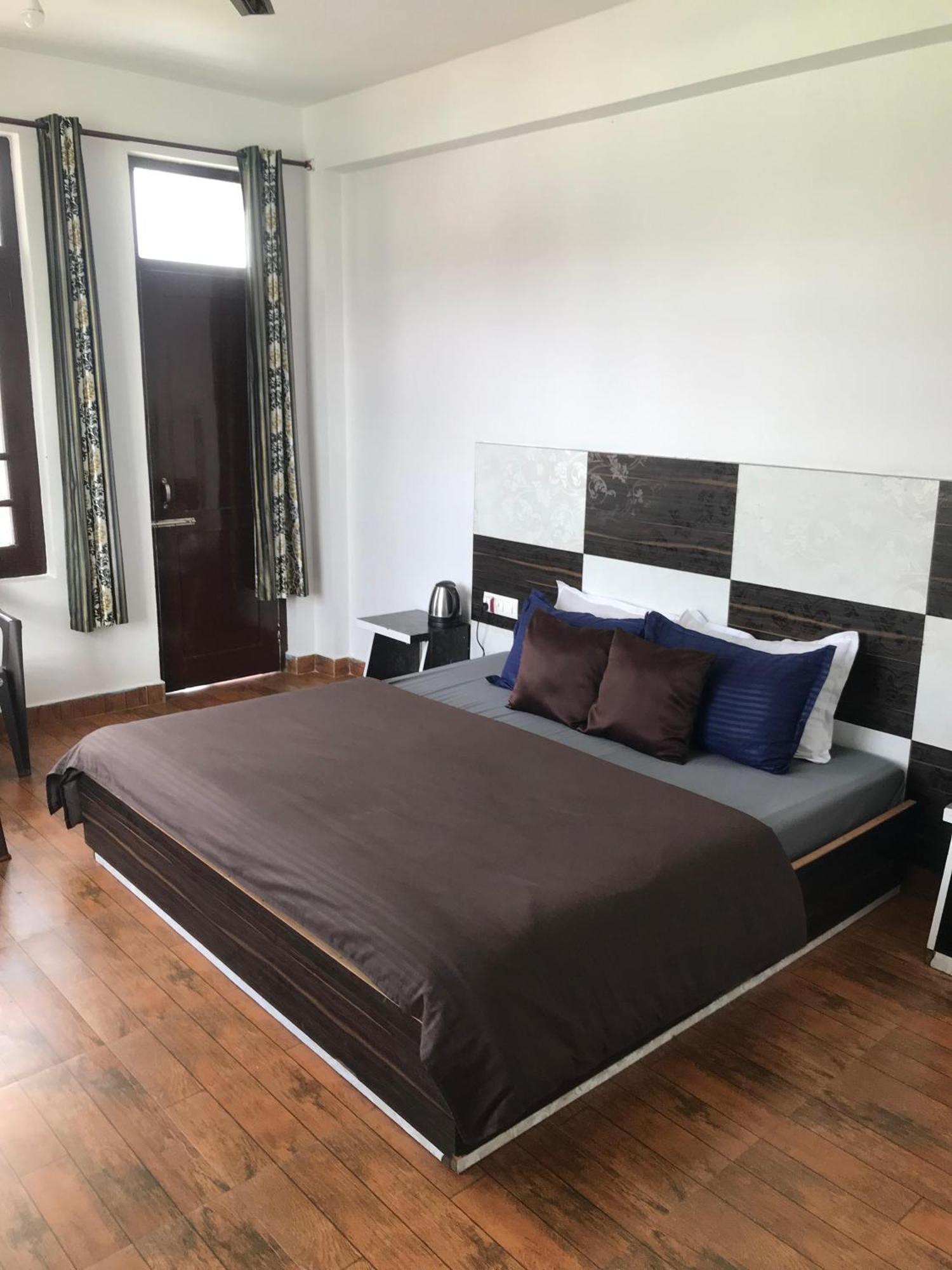 Mcleodganj Diaries Guest House ダラムシャーラー エクステリア 写真