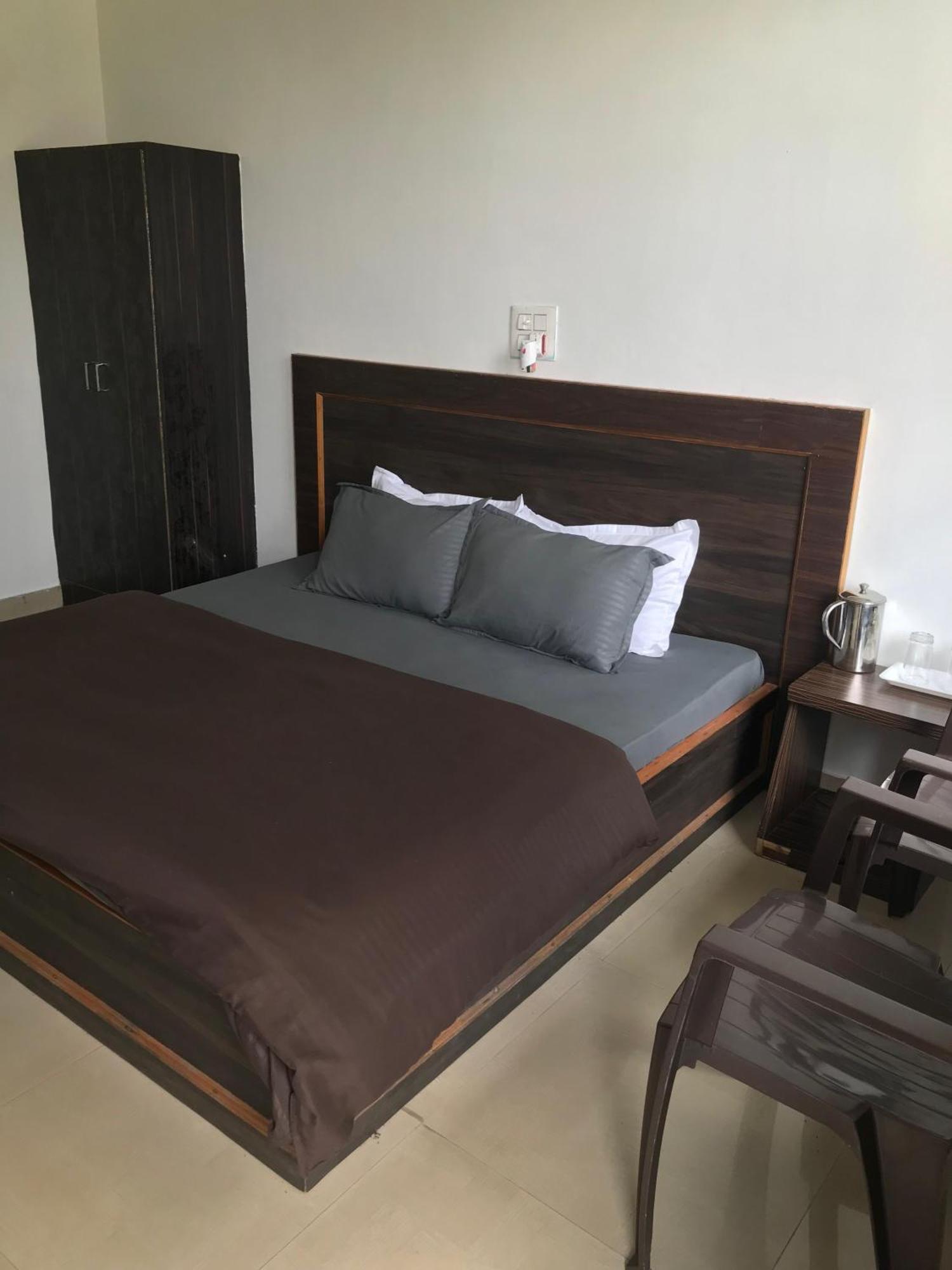 Mcleodganj Diaries Guest House ダラムシャーラー エクステリア 写真
