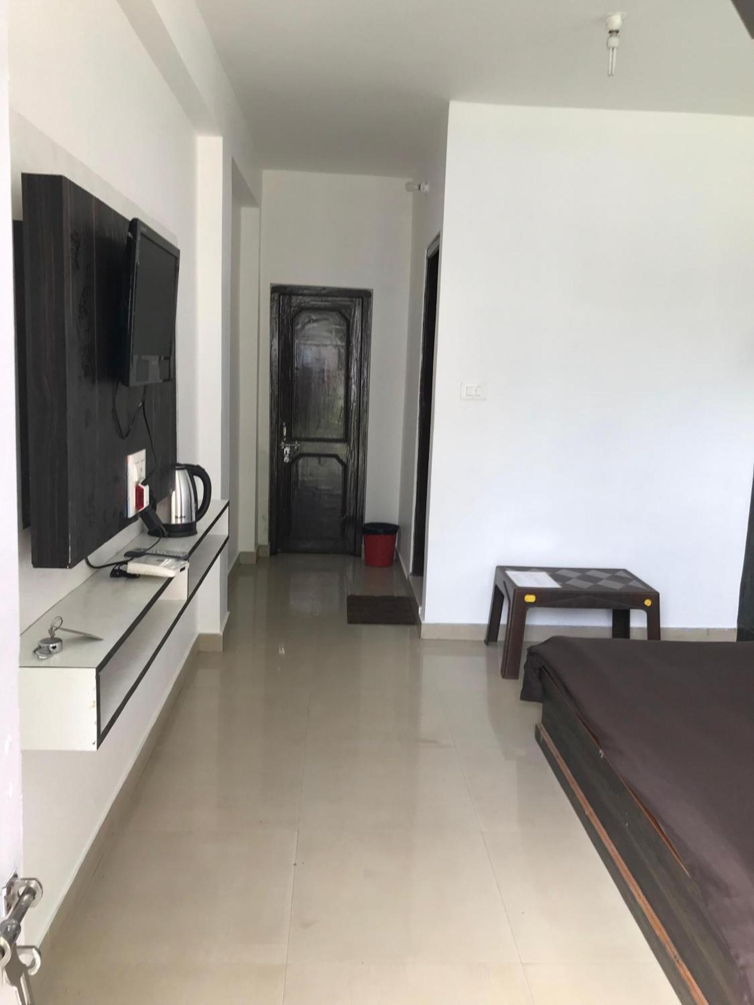 Mcleodganj Diaries Guest House ダラムシャーラー エクステリア 写真